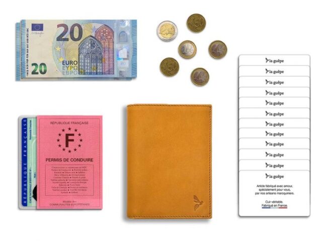 3 volets - PM-002-01