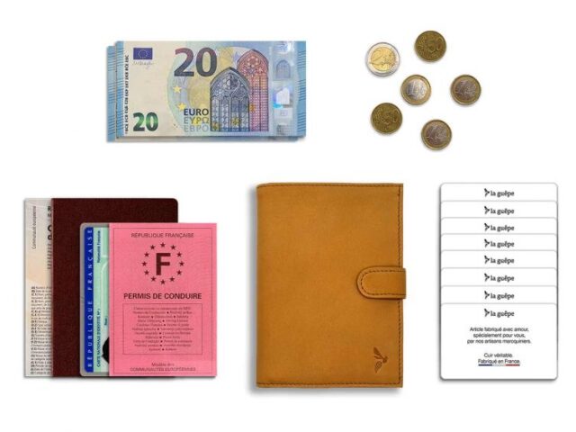 2 volets avec patte - PM-010-01