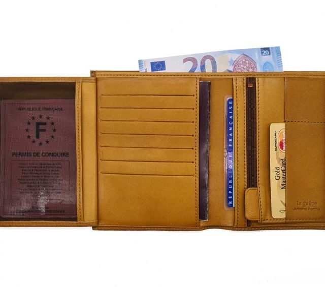 3 volets - PM-005-01