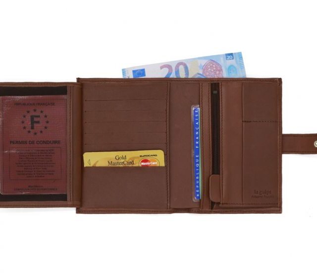 3 volets avec patte - PM-009-01