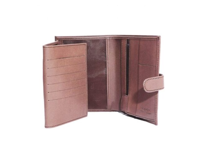 La Guêpe - Petite Maroquinerie - Portefeuille "Luxe" en cuir marron avec patte - 15 cm 4 volets - PM-020-01