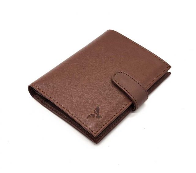 La Guêpe - Petite Maroquinerie - Portefeuille "Luxe" en cuir marron fermeture patte - 13 cm 4 volets - PM-016-01