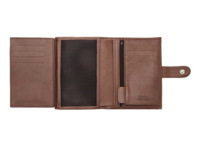 La Guêpe - Petite Maroquinerie - Portefeuille "Luxe" en cuir marron fermeture patte - 13 cm 4 volets - PM-016-01