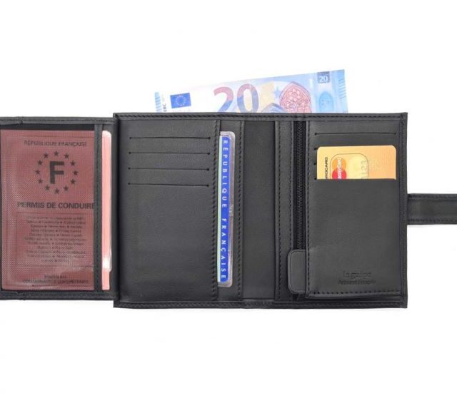 3 volets avec patte - PM-007-01