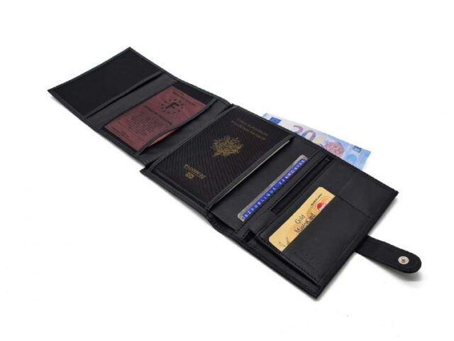 La Guêpe - Petite Maroquinerie - Portefeuille "Luxe" en cuir noir avec patte - 15 cm 4 volets - PM-020-01