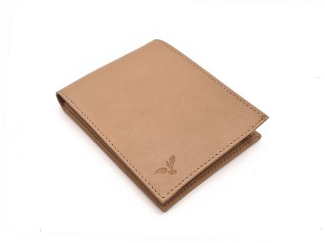 La Guêpe - Petite Maroquinerie - Portefeuille "Luxe" en cuir nude - 12 cm 3 volets à l'italienne - PM-015-01