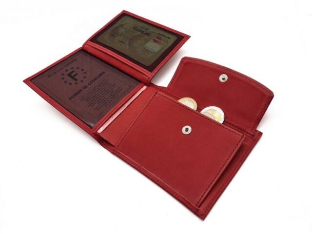 La Guêpe - Petite Maroquinerie - Portefeuille "Luxe" en cuir rouge - 12 cm 3 volets à l'italienne - PM-015-01