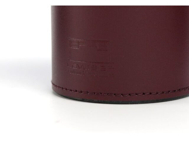 Lavoisier Maroquinier - Pot à crayons en cuir bordeaux