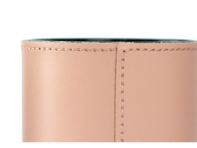 Lavoisier Maroquinier - Pot à crayons en cuir rose