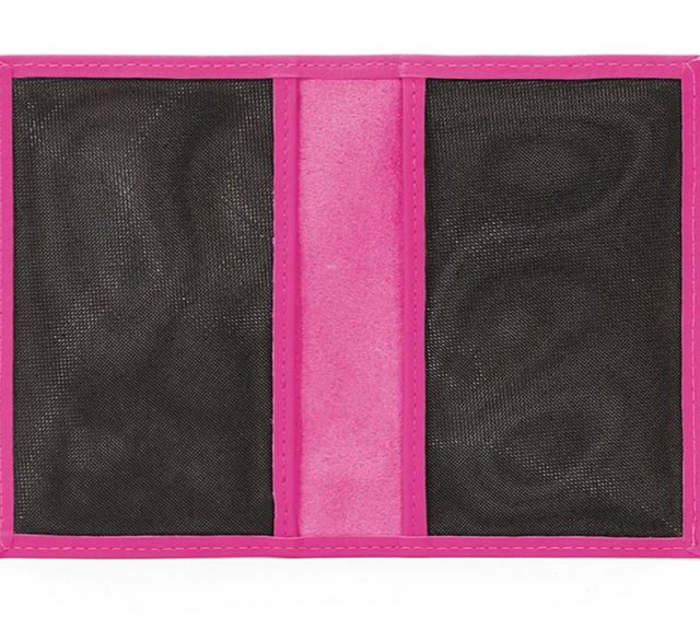 La Guêpe - Petite Maroquinerie - Protège passeport en cuir - fuchsia - 421