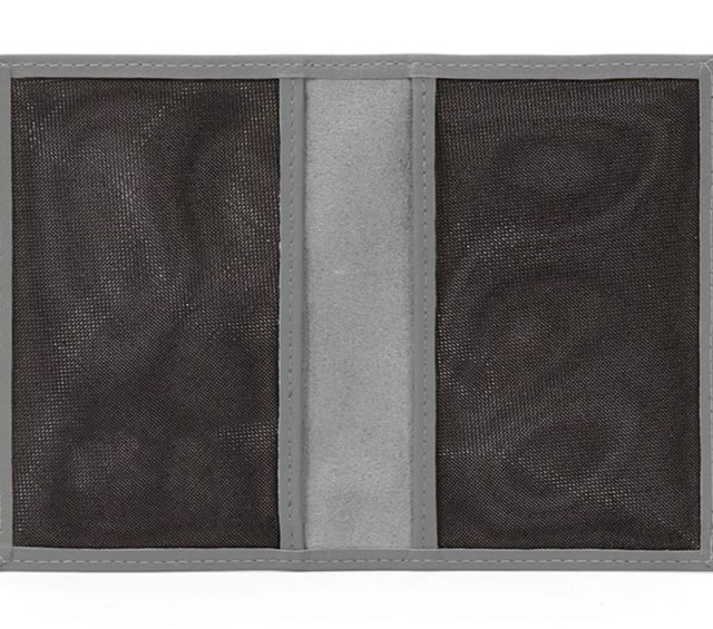 La Guêpe - Petite Maroquinerie - Protège passeport en cuir - gris - 421