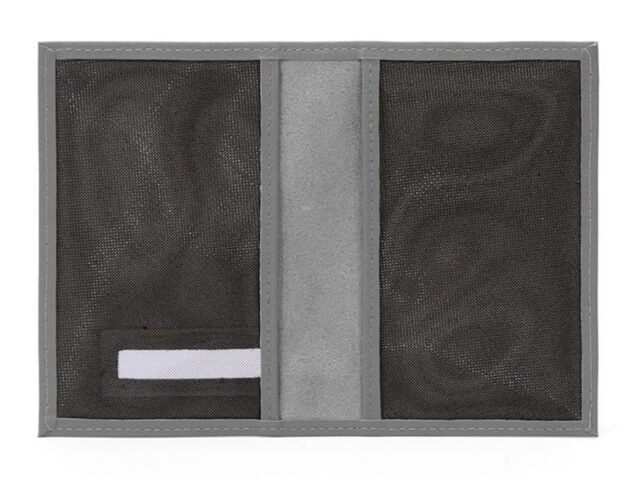 La Guêpe - Petite Maroquinerie - Protège passeport en cuir - gris - 421