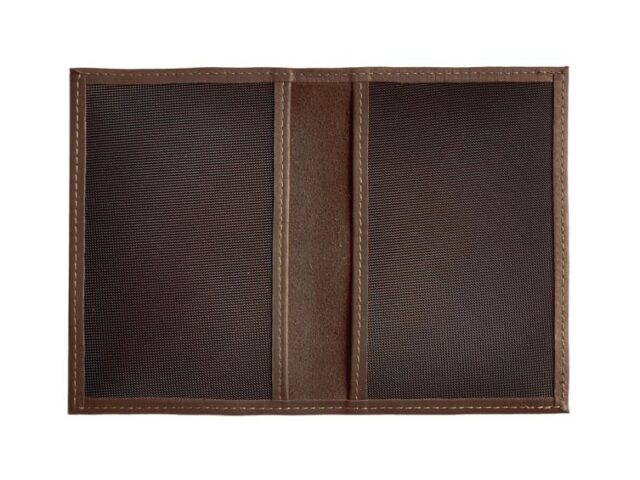 La Guêpe - Petite Maroquinerie - Protège passeport en cuir marron - 421