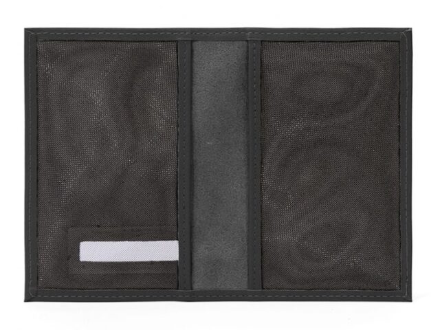 La Guêpe - Petite Maroquinerie - Protège passeport en cuir - noir - 421