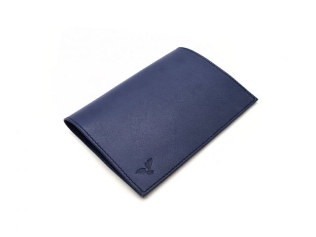 La Guêpe - Petite Maroquinerie - Protège passeport "Luxe" en cuir bleu - avec porte billet avion - PM-033-01