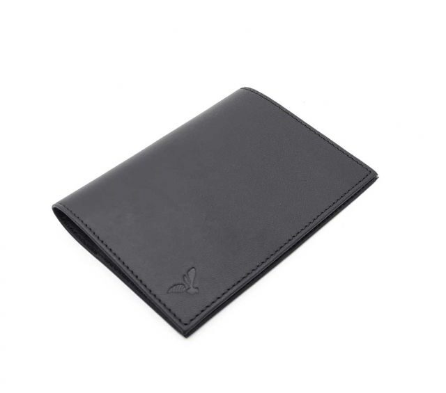 La Guêpe - Petite Maroquinerie - Protège passeport "Luxe" en cuir noir - avec porte billet avion - PM-033-01