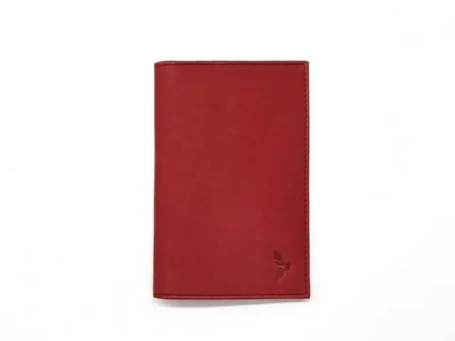 La Guêpe - Protège passeport “Luxe” en cuir rouge – simple 2 volets – PM-032-01