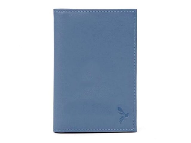 La Guêpe - Protège passeport en cuir – bleu de prusse – 421