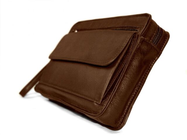 La Guêpe - Petite Maroquinerie - Sacoche en cuir gold avec dragonne