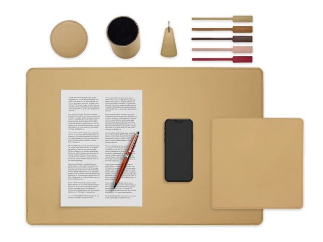 LAVOISIER Maroquinier - Set de bureau beige – SM500-60×40 – TS500 – PC500 – SV500 – P-clé triangle – 5x tags