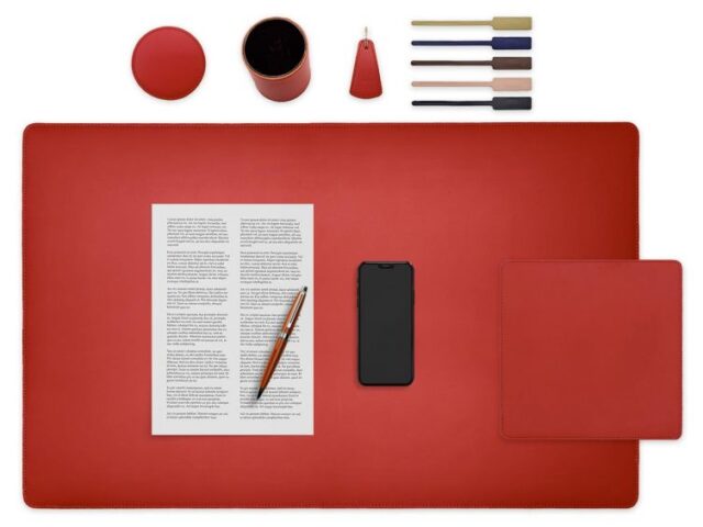 LAVOISIER Maroquinier - Set de bureau rouge – SM500-80×50 – TS500 – PC500 – SV500 – P-clé triangle – 5x tags