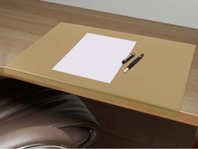 Lavoisier Maroquinier - Sous-main à rebord 60cm en cuir beige - SM600-60