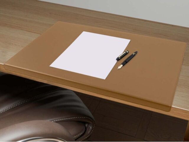 Lavoisier Maroquinier - Sous-main à rebord 60cm en cuir gold - SM600-60