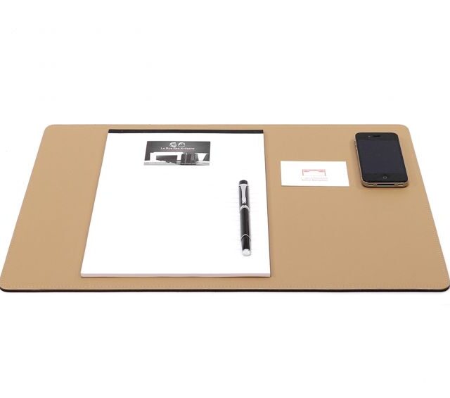 Lavoisier Maroquinier - Sous-main en cuir beige café latte - 50x34 cm