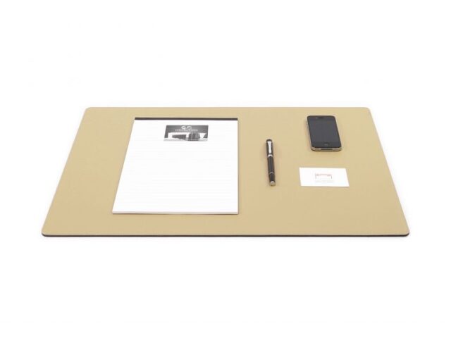 Lavoisier Maroquinier - Sous-main en cuir beige café latte - 60x40 cm