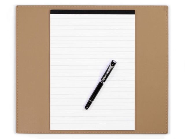 Lavoisier Maroquinier - Sous-main en cuir beige café latte - mini - 38x32 cm