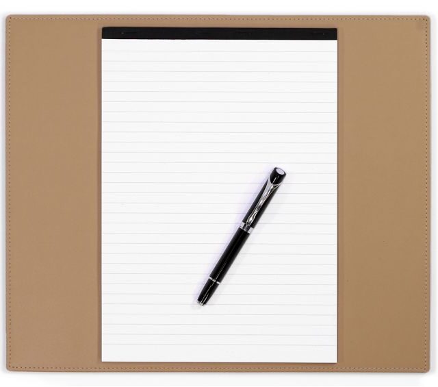 Lavoisier Maroquinier - Sous-main en cuir beige café latte - mini - 38x32 cm