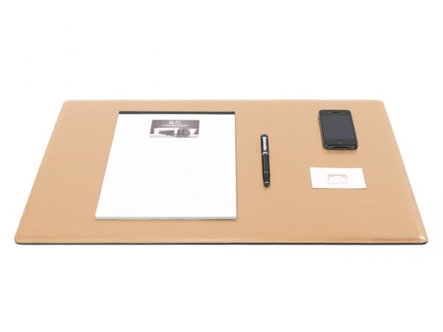 Lavoisier Maroquinier - Sous-main en cuir beige café latte "Premium" - 60x40 cm