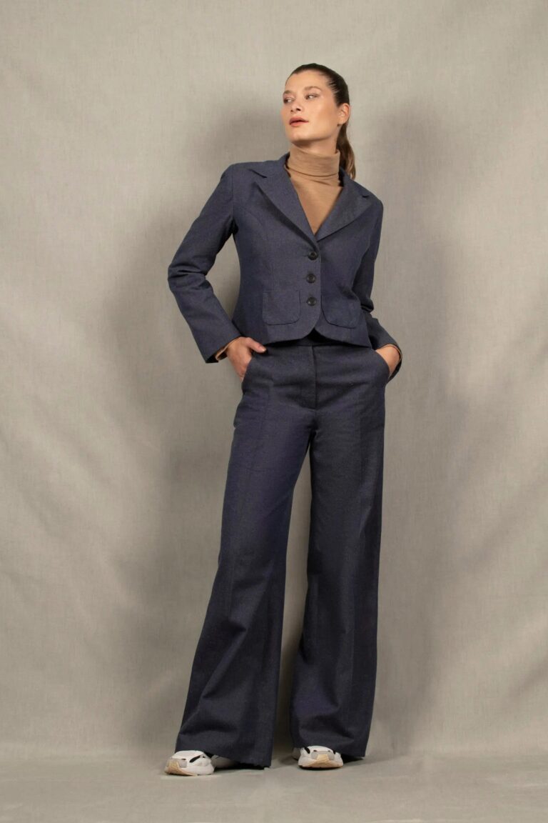 My tailor is Joh - Tailleur Pantalon Femme Jean Bleu - Certitude