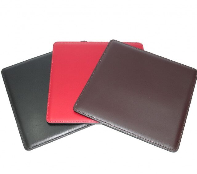 Lavoisier Maroquinier - Tapis souris cossu en cuir noir