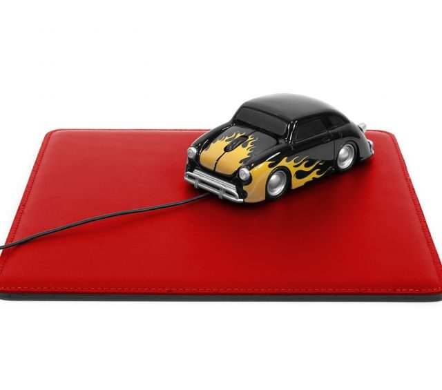 Lavoisier Maroquinier - Tapis souris cossu en cuir rouge coquelicot