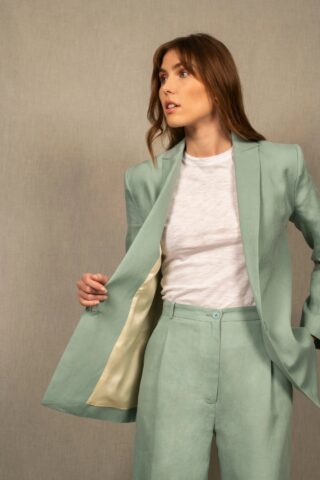 Veste Tailleur Femme en Lin Bleu Céladon – Illusion par la marque My tailor is Joh My tailor is Joh - Veste Tailleur Femme en Lin Bleu Céladon – Illusion