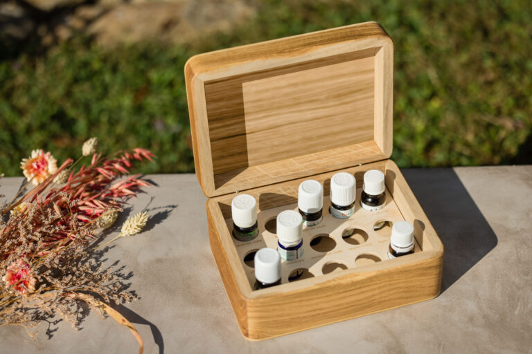 GODIN JACQUEMIN 847 bis scaled 1 Manufacture Jacquemin - Coffret à huiles essentielles - Petit modèle
