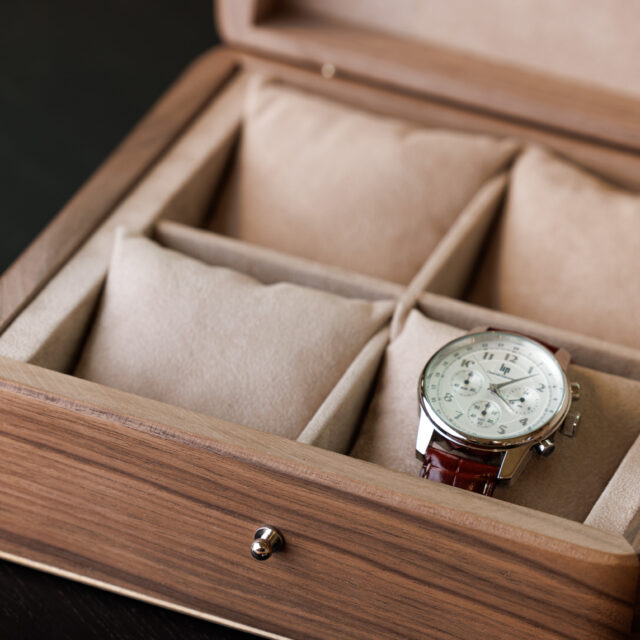 Manufacture Jacquemin - Coffret à montres en noyer 4 montres