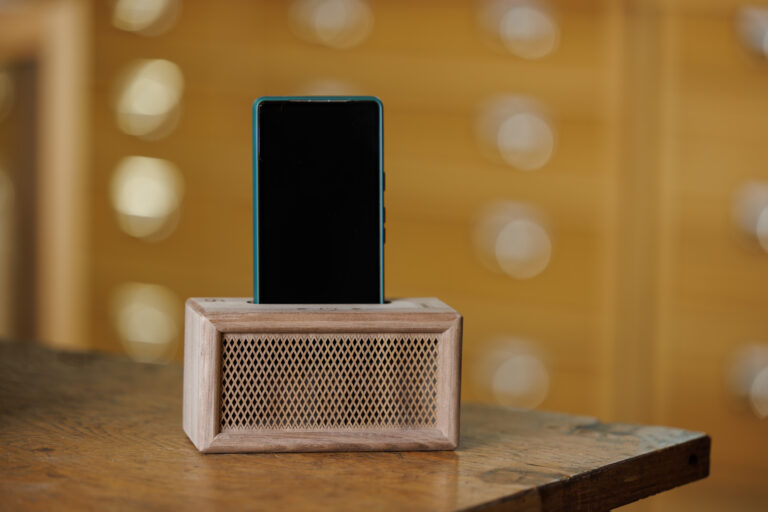 Manufacture Jacquemin - Disco box en bois massif - Noyer