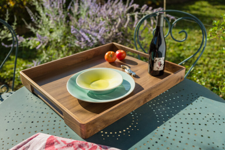 Manufacture Jacquemin - Plateau à poignées en noyer massif - Grand modèle