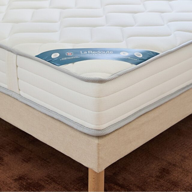 LA REDOUTE INTERIEURS - Pack Matelas +sommier +pieds +couette +oreiller(s)