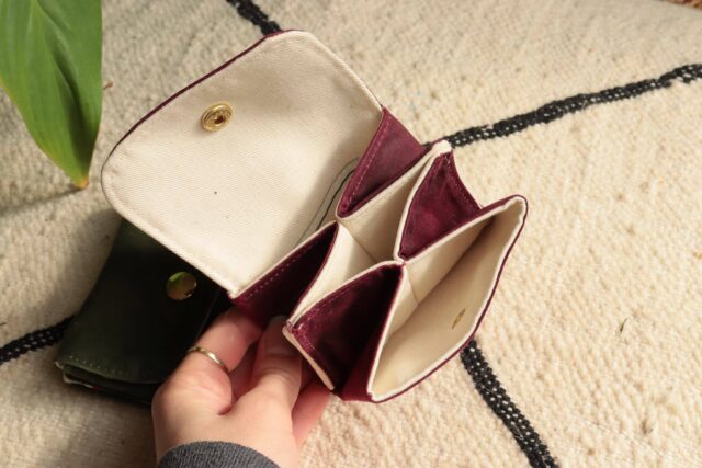 Maison Mallow - Mini Portefeuille En Coton Enduit Imperméable Lie de Vin