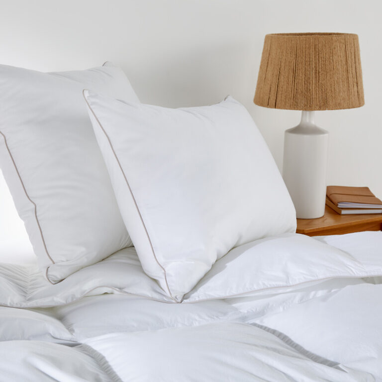 0d7c747fa10e6e4451707b4e8eac9e74 LA REDOUTE INTERIEURS - Oreiller Moelleux Ultra Gonflant Anti-acarien