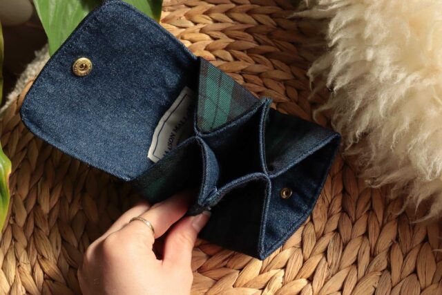 Maison Mallow - Mini Portefeuille à Tartan Marine et Vert