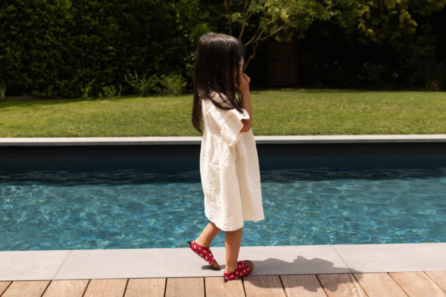 Les Pas Petits - Les Petits Coquelicots