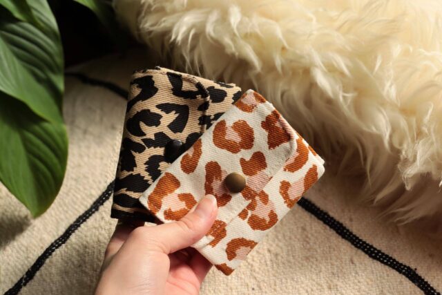 Maison Mallow - Mini Portefeuille Léopard Beige et Noir