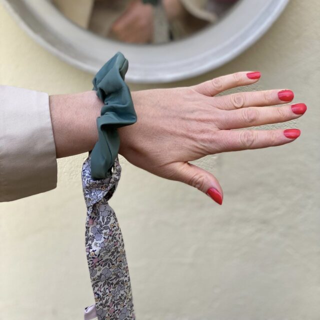 Maison Mallow - Chouchou en cuir Vert d'eau