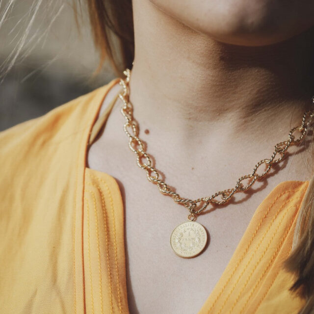 Le Sou Français - Collier - Le Versaillais