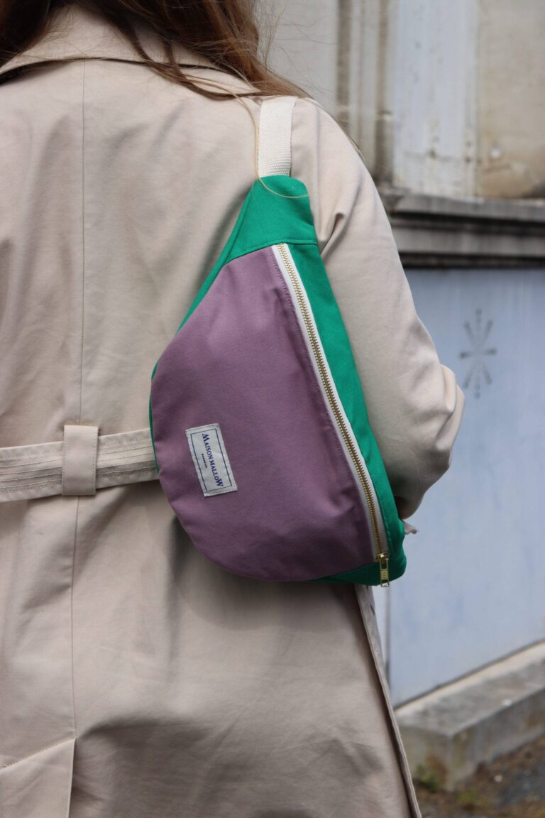 Maison Mallow - Sac banane bicolore Vert gazon et Parme