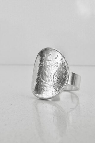 Bague – La Bordelaise courbée Argent 1/2 Franc par la marque LE SOU FRANÇAIS LE SOU FRANÇAIS - Bague – La Bordelaise courbée Argent 1/2 Franc